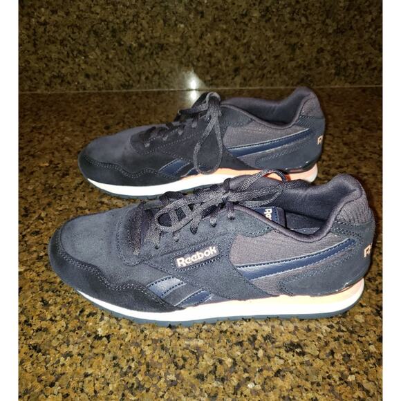 Reebok Classic Harman Women's 8 Blue Suede Leather Upper Running Shoe Sneakers - Picture 5 of 9